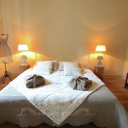 Unique Holiday Home In Virton With Jacuzzi Latour Esterno foto