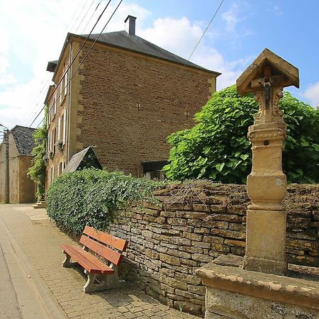 Unique Holiday Home In Virton With Jacuzzi Latour Esterno foto