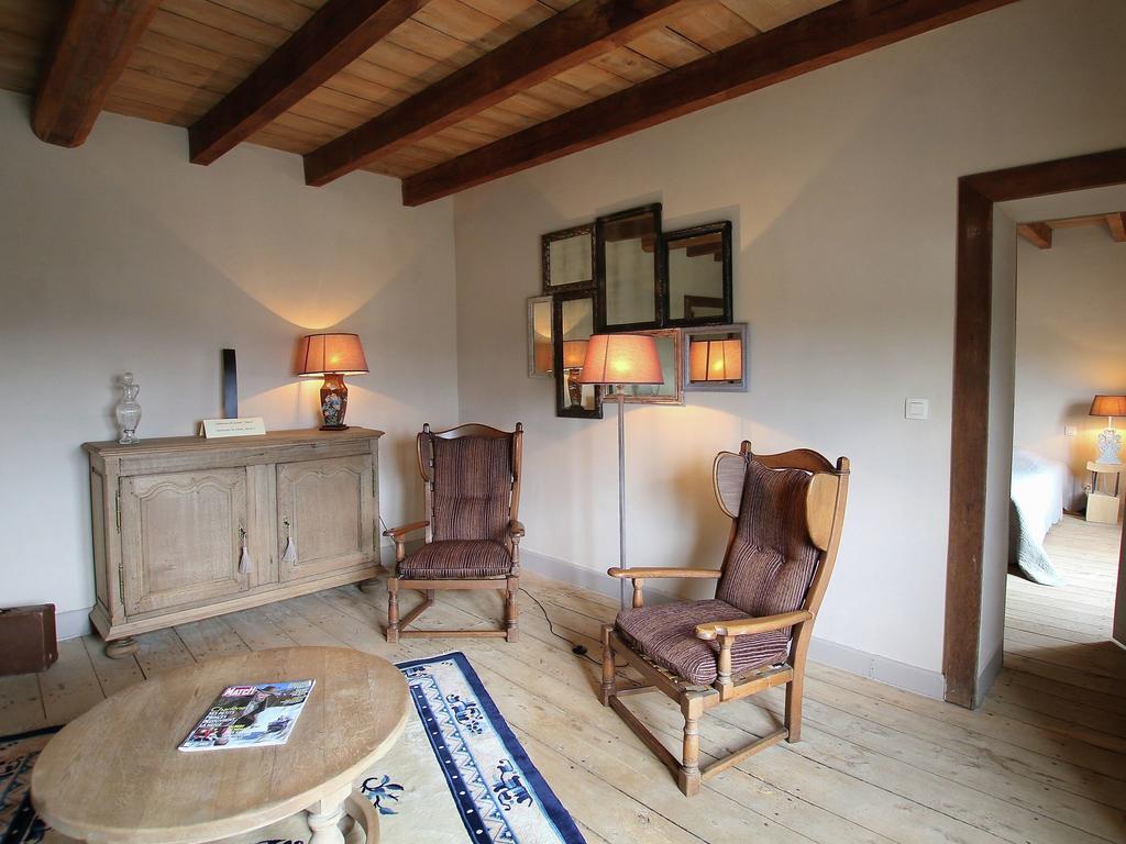 Unique Holiday Home In Virton With Jacuzzi Latour Esterno foto
