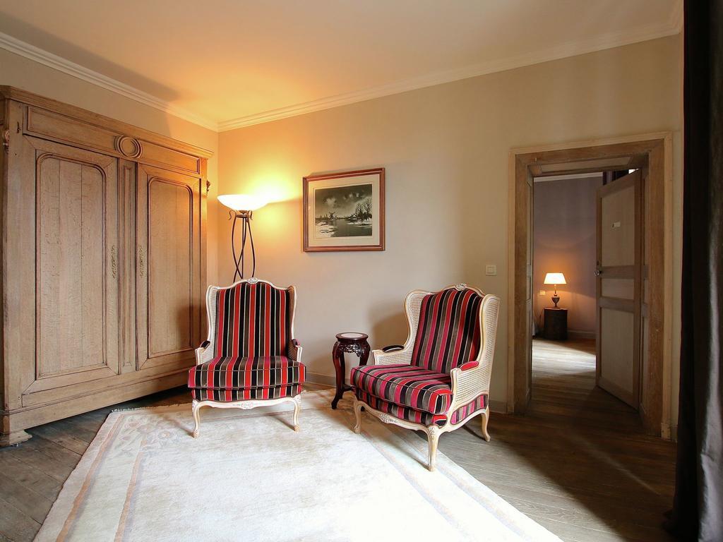 Unique Holiday Home In Virton With Jacuzzi Latour Esterno foto